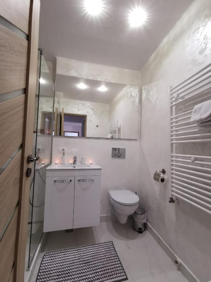 Apartament Gold Luxury Tîrgu Ocna Εξωτερικό φωτογραφία