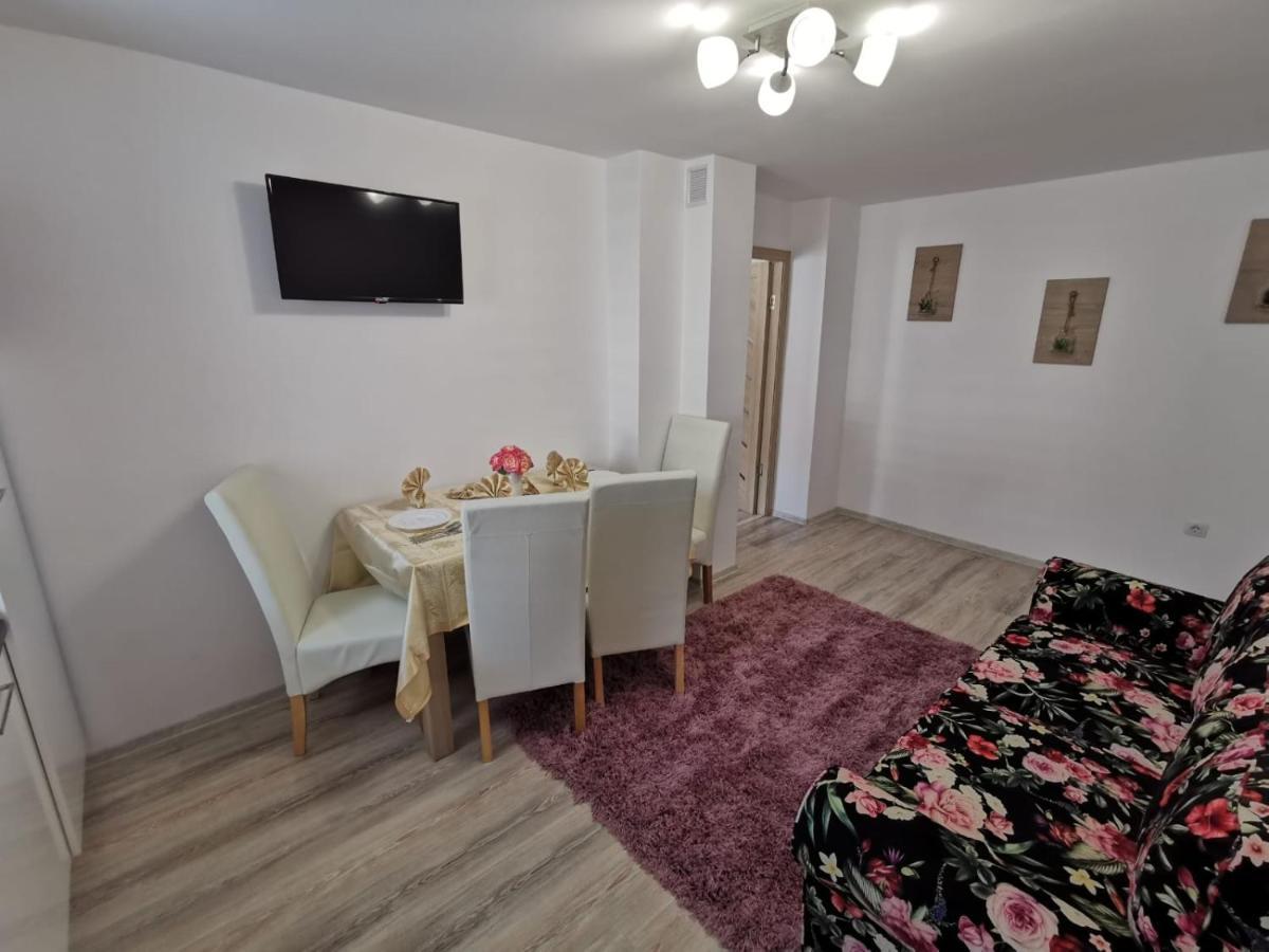 Apartament Gold Luxury Tîrgu Ocna Εξωτερικό φωτογραφία