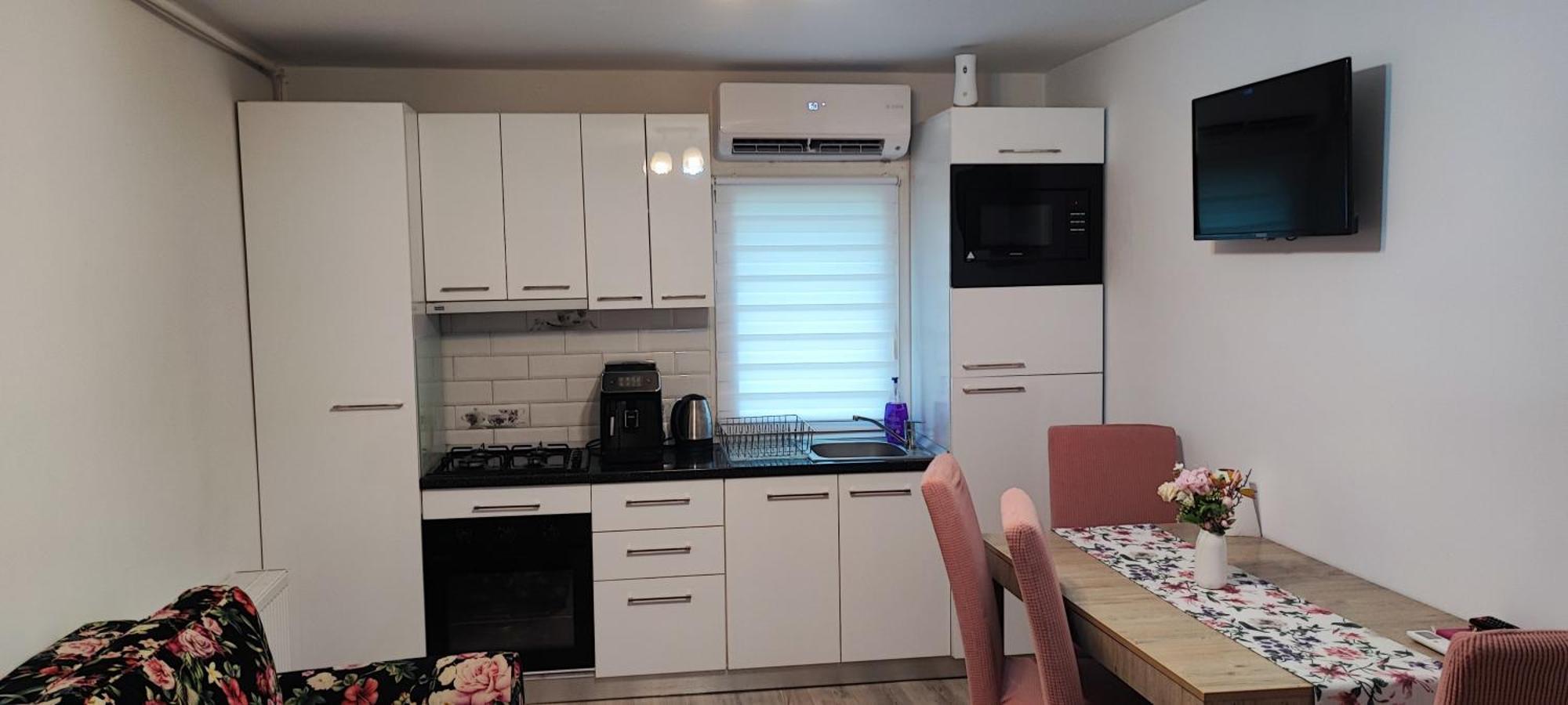 Apartament Gold Luxury Tîrgu Ocna Εξωτερικό φωτογραφία